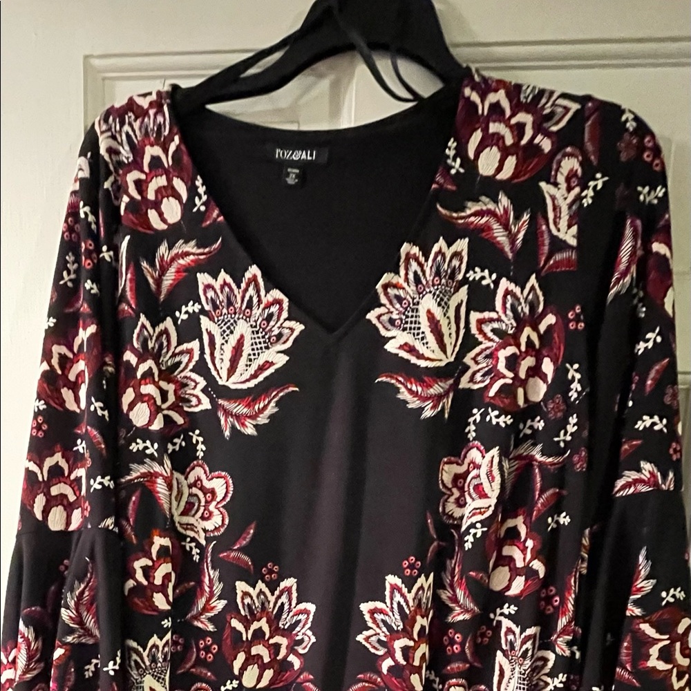 Beautiful flair sleeve dress